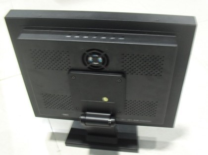 19寸高清液晶監視器